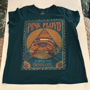 Torrid Teal Pink Floyd Graphic Crewneck Tee